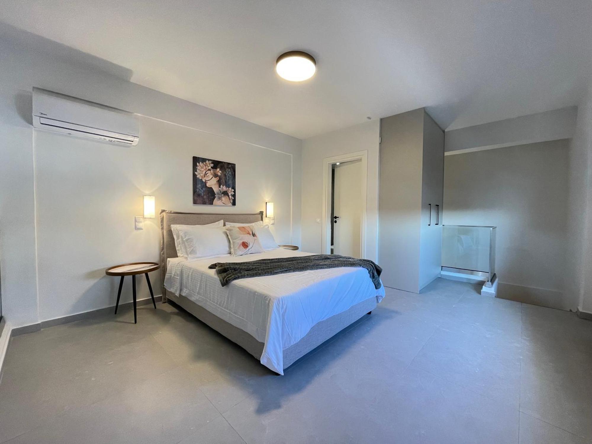 Gleaming Apartments Near Athens Metro Mall Bagian luar foto