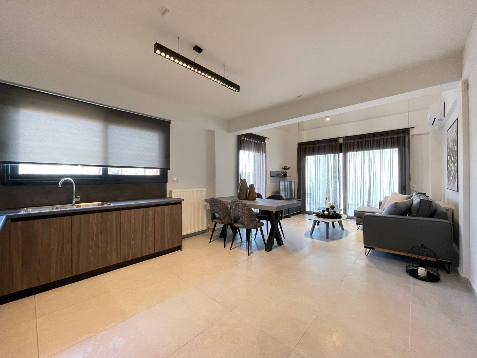 Gleaming Apartments Near Athens Metro Mall Bagian luar foto