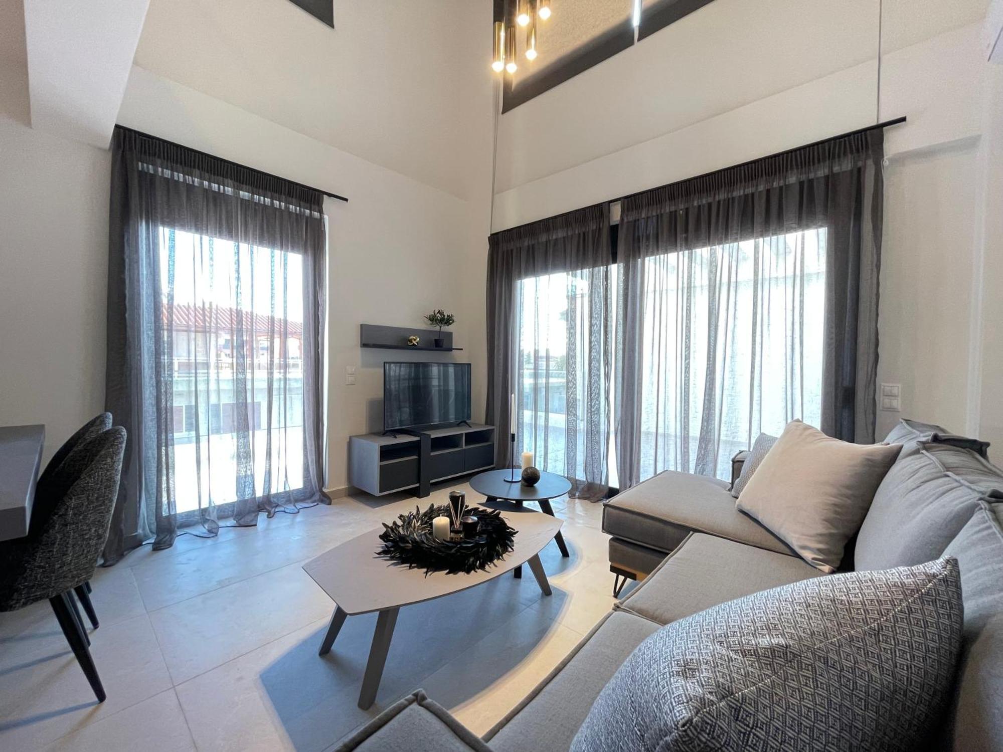 Gleaming Apartments Near Athens Metro Mall Bagian luar foto