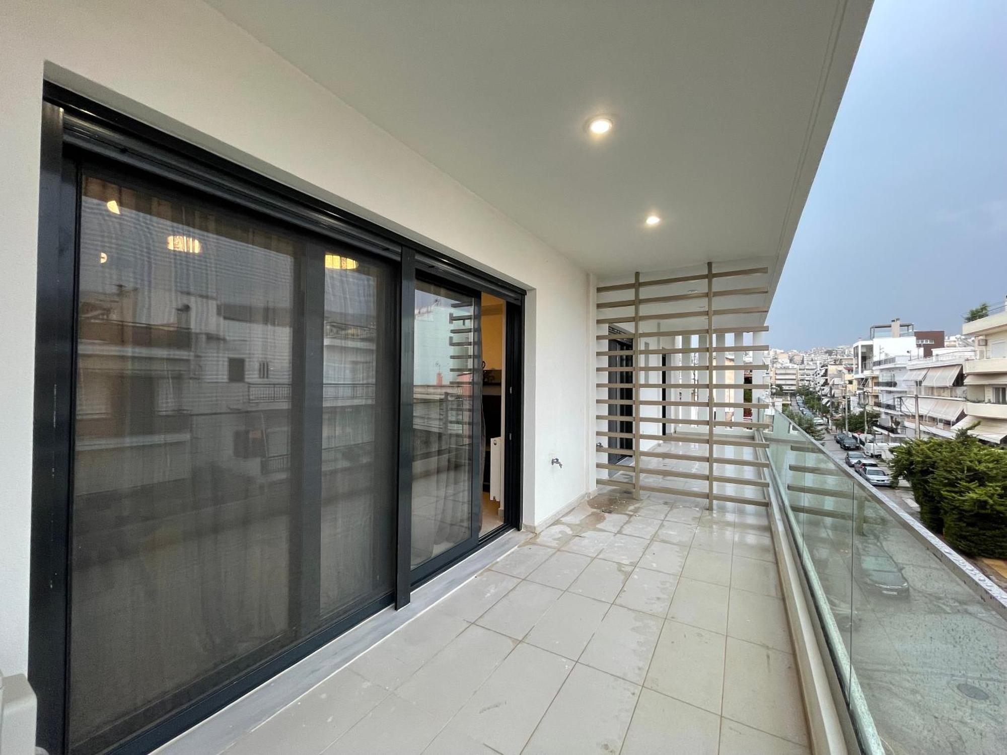 Gleaming Apartments Near Athens Metro Mall Bagian luar foto