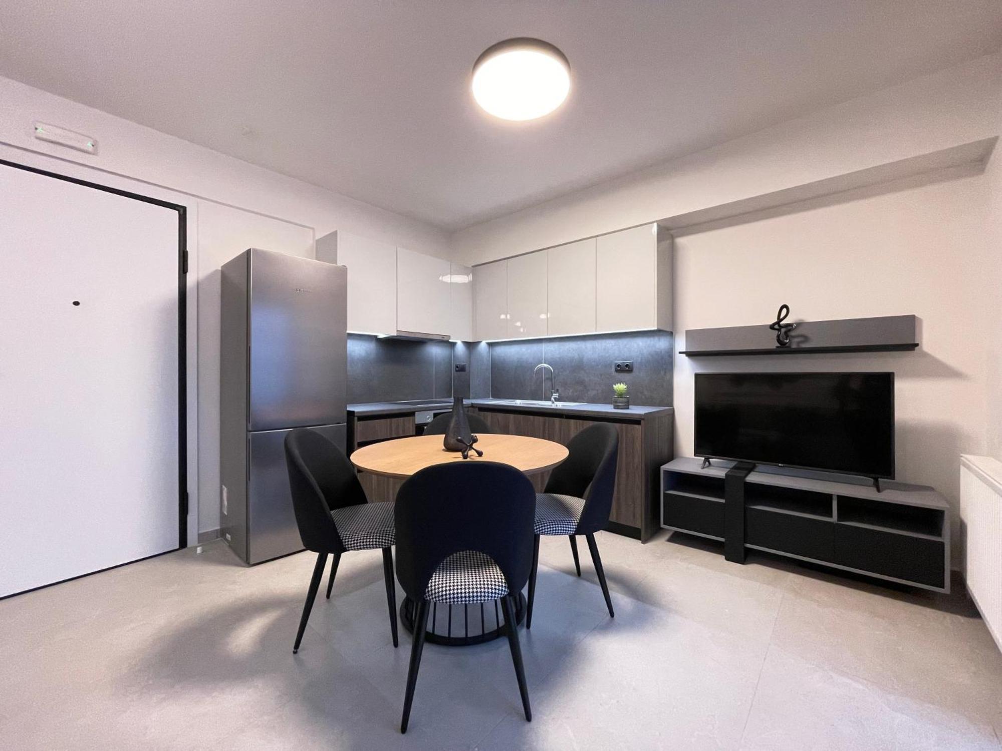 Gleaming Apartments Near Athens Metro Mall Bagian luar foto