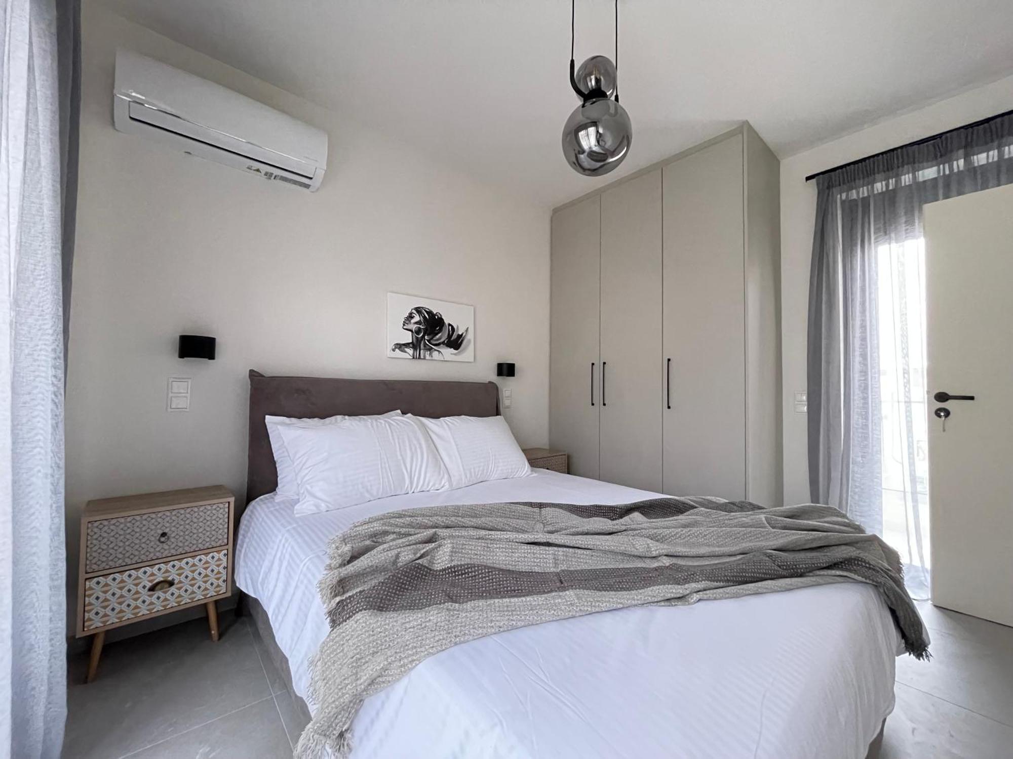 Gleaming Apartments Near Athens Metro Mall Bagian luar foto